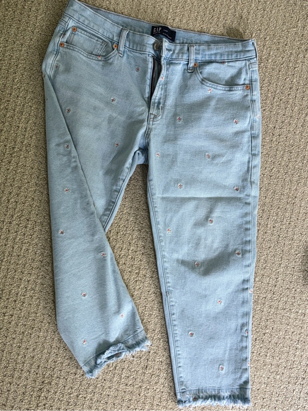 GAP Light Blue Floral Embroidered Cropped Jeans